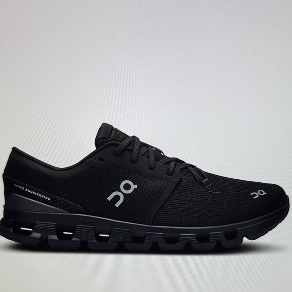 On Cloud X Versatile Men's Gray and Black Athletic Shoes - Picture 6 of 6